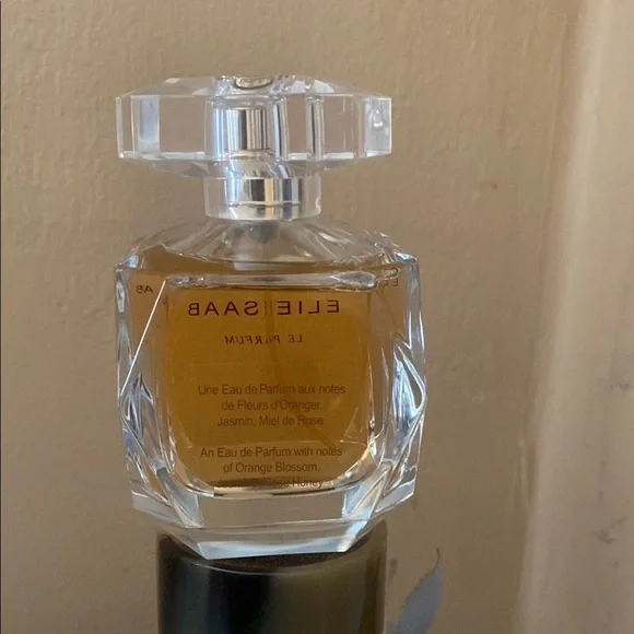 New Tester Elie Saab Le Parfum in Elegant Crystal Bottle - Picture 2 of 3